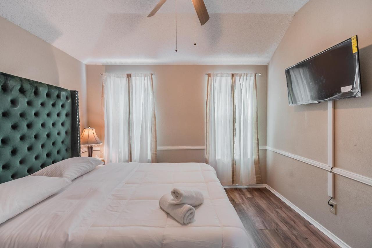 * *Astounding House **Perfect For Family And Friends , Pool , Hot Tub, & Game Room Allen Zewnętrze zdjęcie